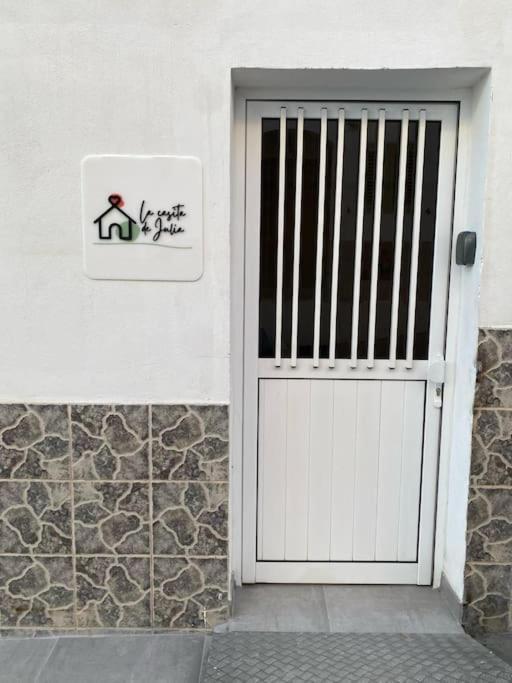 La Casita De Julia Apartment Buzanada Екстериор снимка